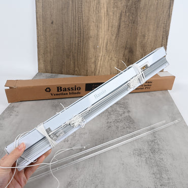 Bassio Pure White Venetian Blinds Adjustable Window Blinds for Home & Office