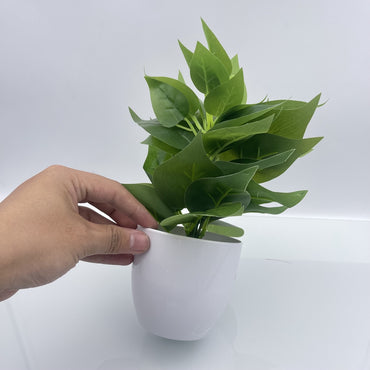 ALTHARA Lifelike Artificial Plant with Pot 1 Bundle of Vibrant Pothos for Effortless Indoor Decor