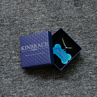 Kinbrace Pendant Necklace Blue