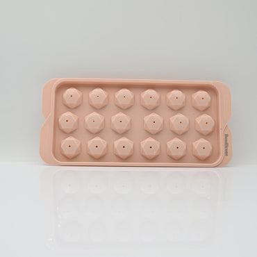 Bossilicone Ice Cube Molds Ice Cube Tray in Pink