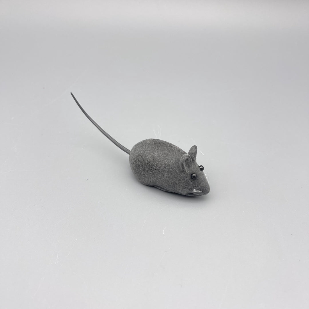 HIONIBEAR Cat Toy - Realistic Gray Mouse Squeaky Toy for Engaging Playtime and Natural Hunting Instincts