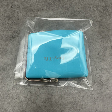 JaeyiTfu Key Holders Being Key Cases - Compact and Stylish PU Leather Key Organizers