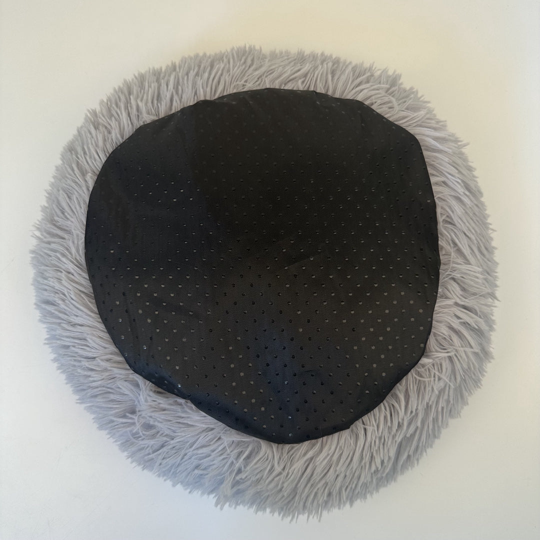 EPWQLC Ultra-Comfortable Plush Cat Bed: Stylish, Warm, and Perfect for Every Furry Friend