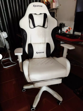 Xpanse Gaming Chair, Breathable Office Chair Made of High-Quality Fabric, As Soft as Fur, Ergonomic PC Chair, Adjustable and Rotating Desk Chair with Footrest.