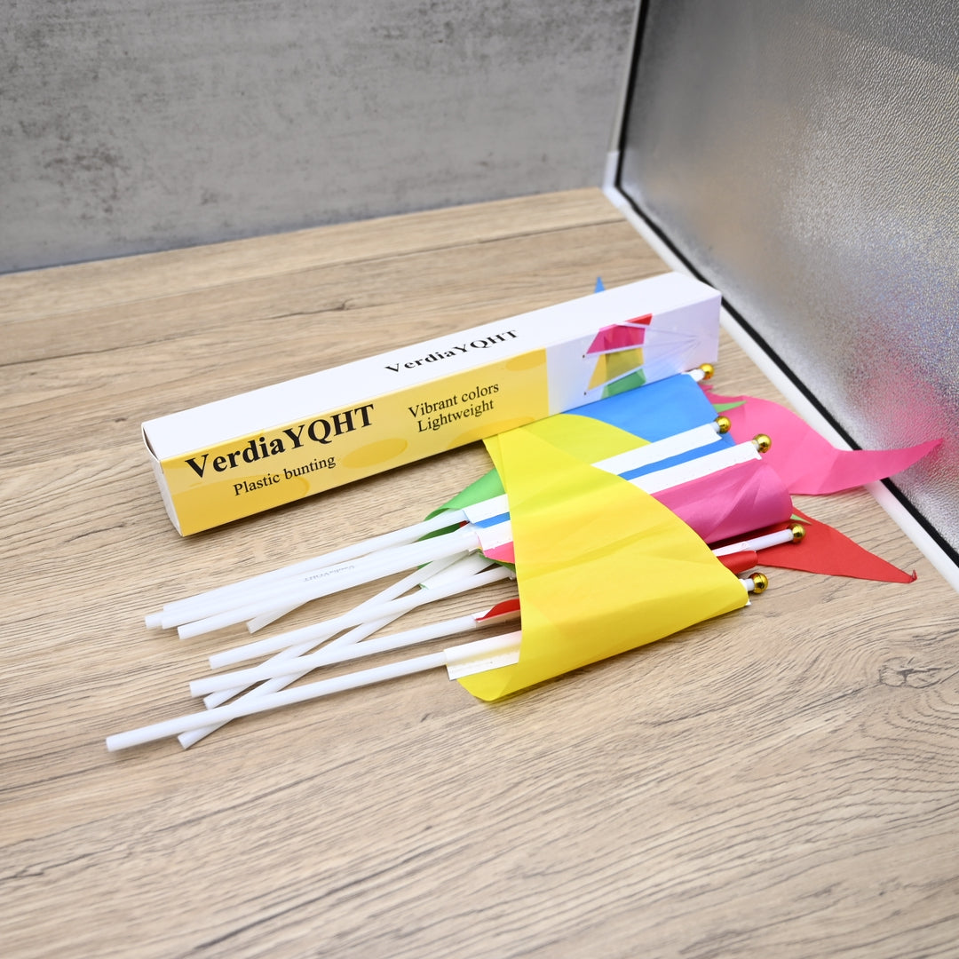 VerdiaYQHT Handheld Triangle Plastic Bunting Small Colorful Flags For Celebrations And Cheering Events