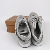 COM STAR Performance Athletic Sports Shoes Lightweight Breathable Sports Shoes