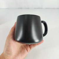 HORSE GIFTS FOR GIRLS Elevate Your Beverage Experience with Our Black Ceramic Mug with Lid Featuring Stylish Design and Functional Accessories