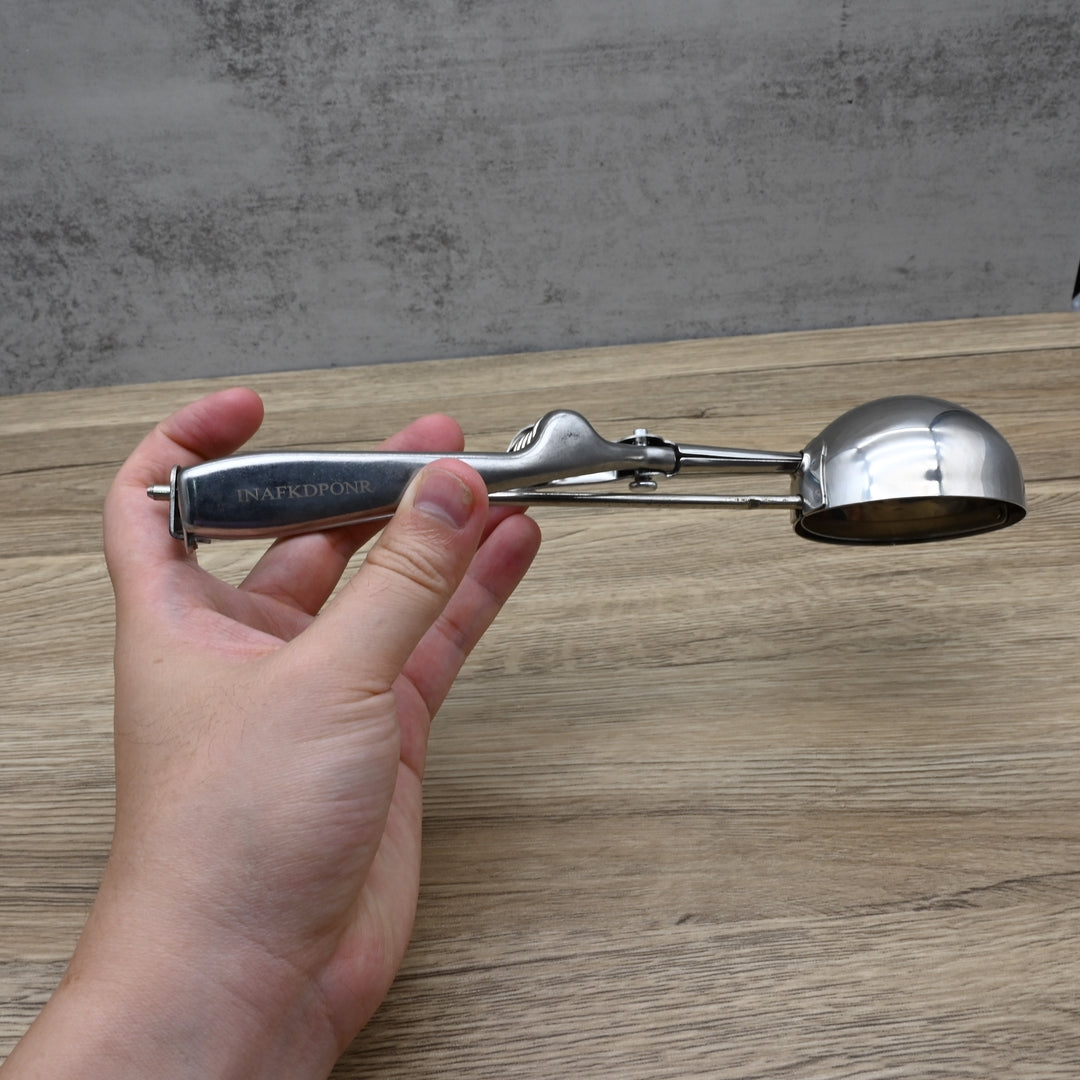 INAFKDPONR Professional Stainless Steel Ice Cream Scoops - Heavy-Duty Dessert Scoops for Home & Commercial Use