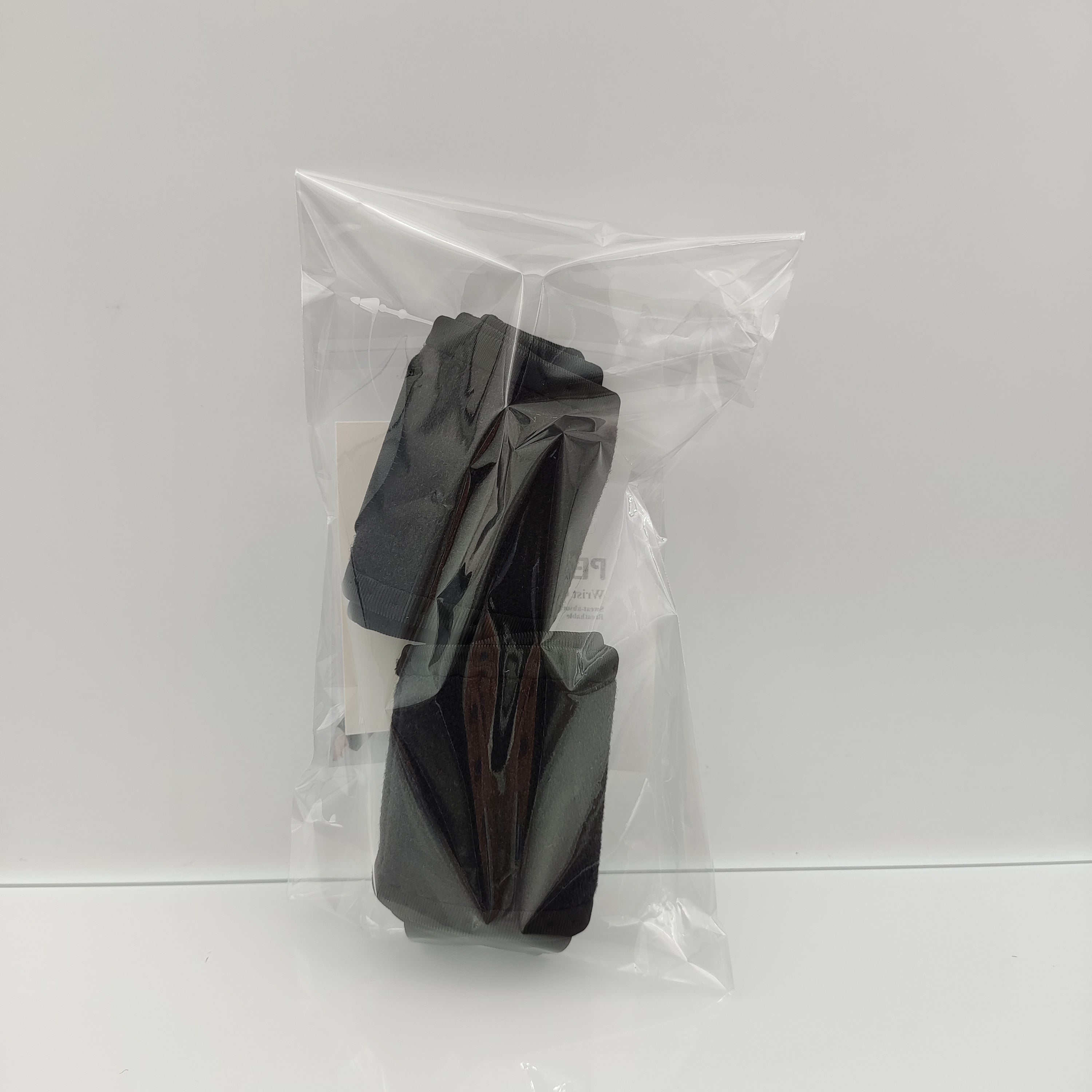 PELUSO Wrist guards for athletic use Black