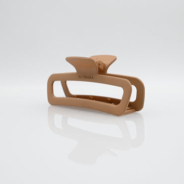 ALTHARA Elegant Light Brown Rectangle Hair Clip Durable & Stylish for Versatile Use