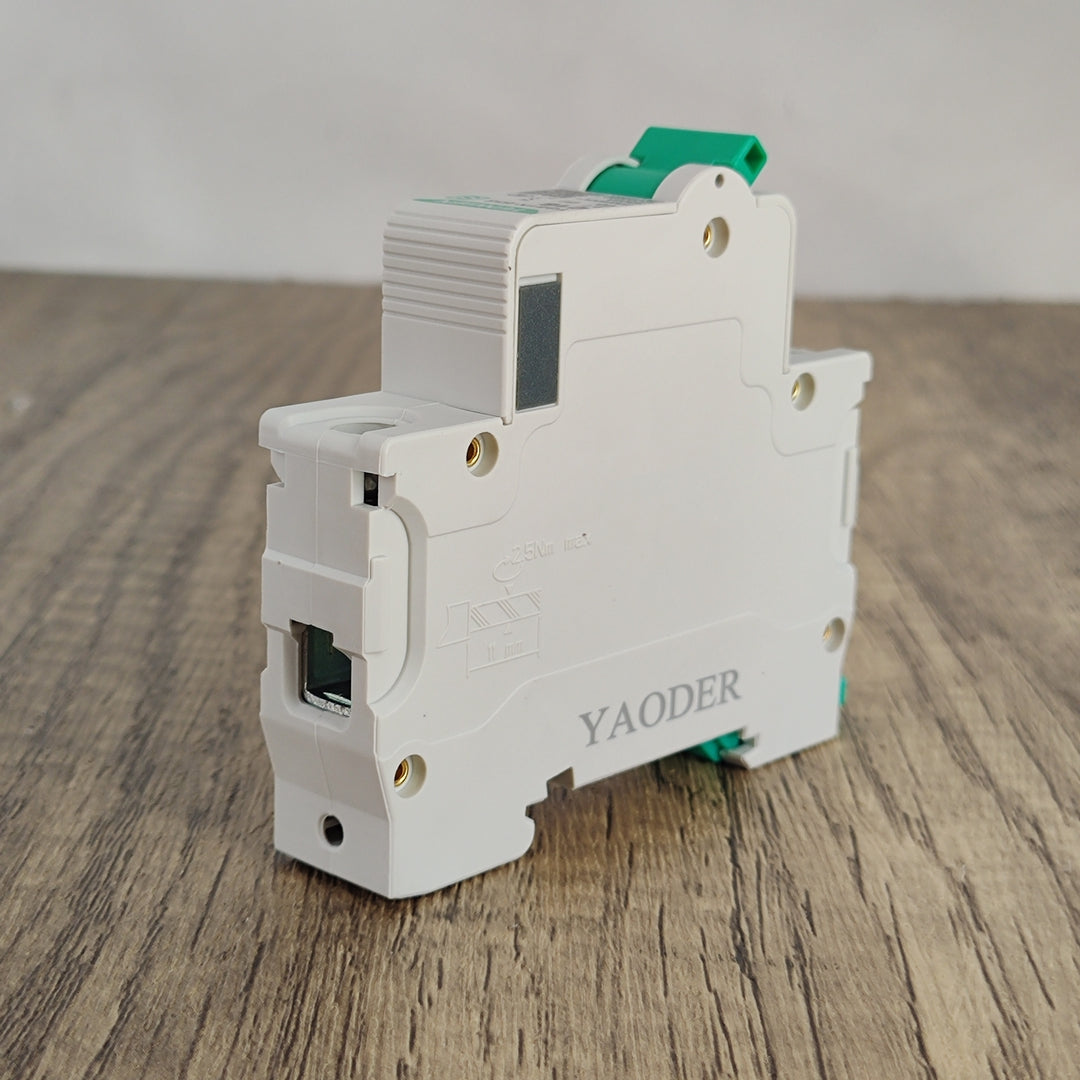 YAODER Compact White Circuit Breakers - Standard Style with Overload