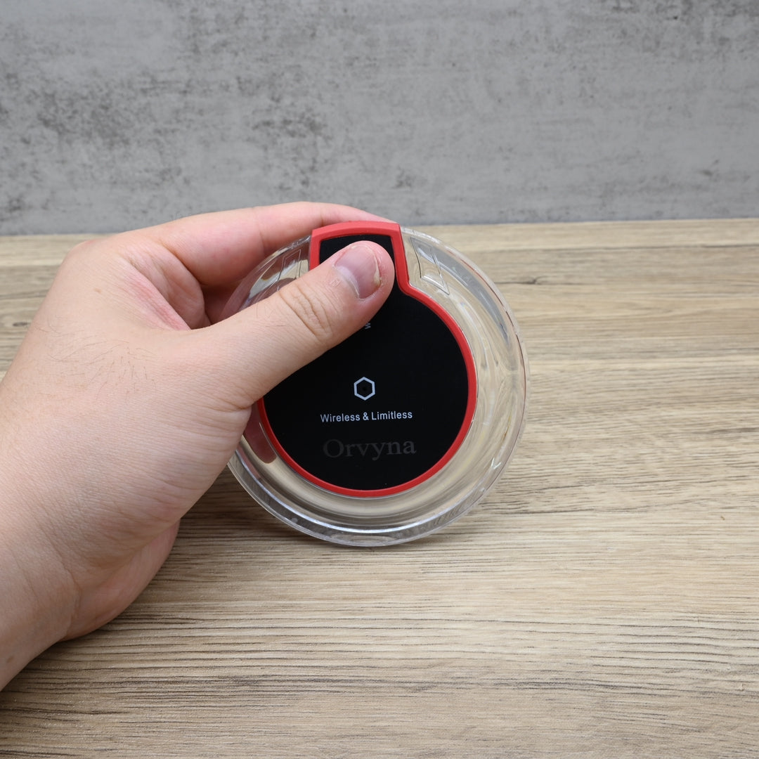 Orvyna Wireless Chargers: Ultra-Slim 15W Magnetic Fast-Charging Pad with Qi Technology