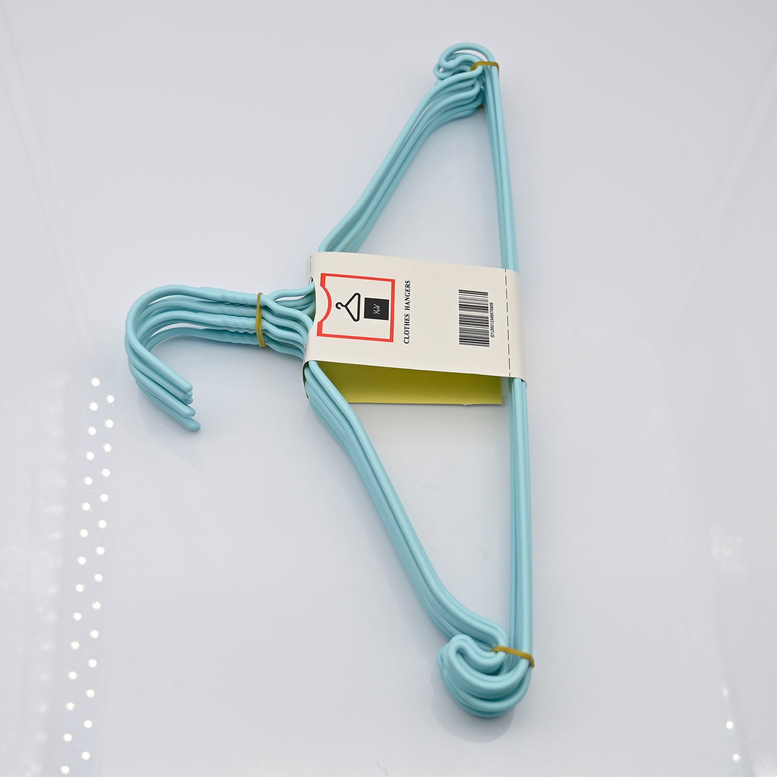 XERY Rustproof Hangers in Cyan for Drying Clothes