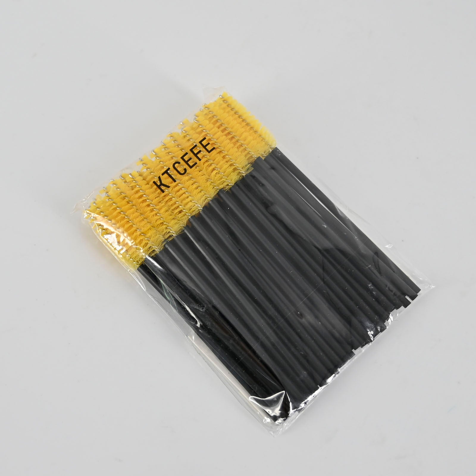 KTCEFE Disposable Eyelash Mascara Brushes Makeup Kits