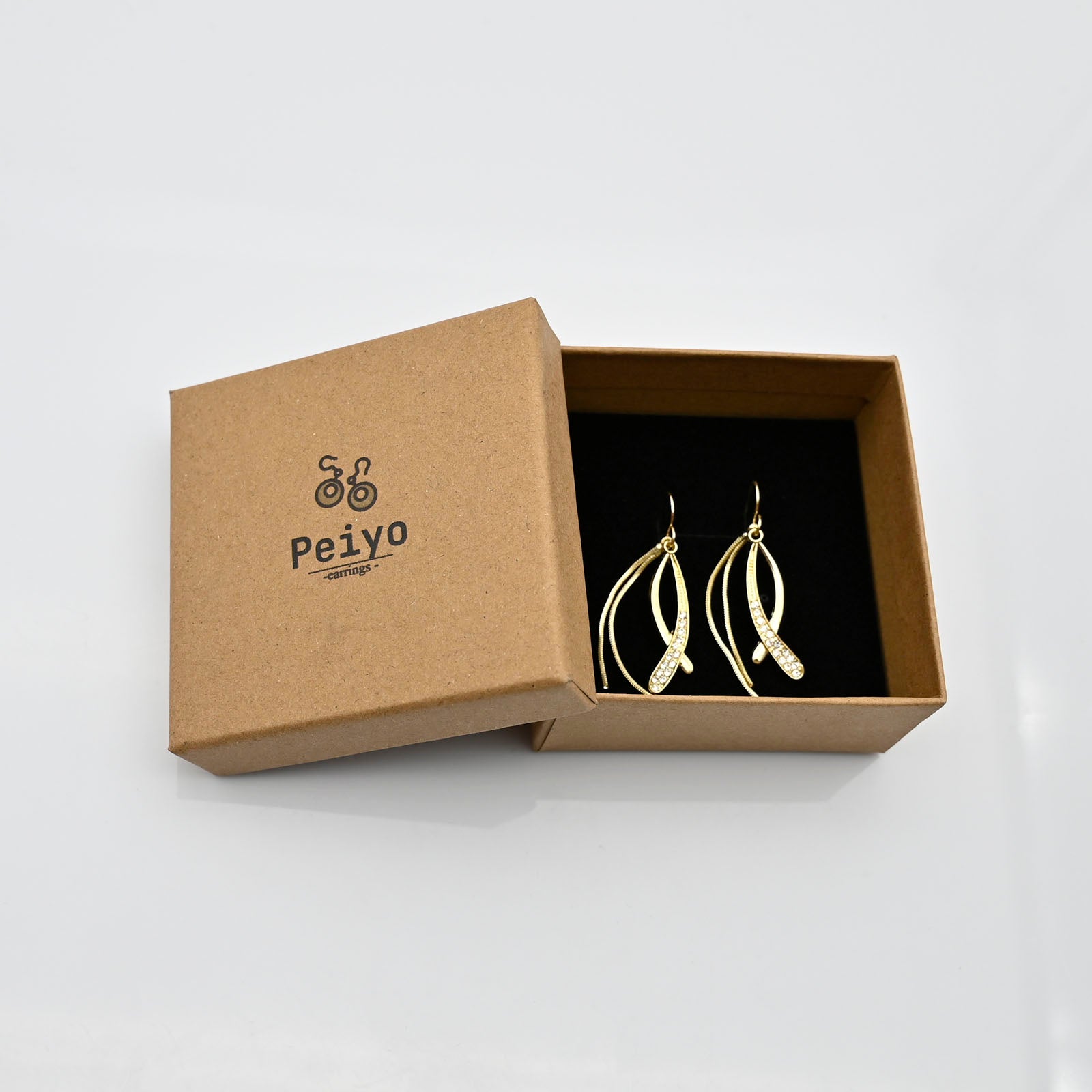 Peiyo Beautiful and Simple Earrings