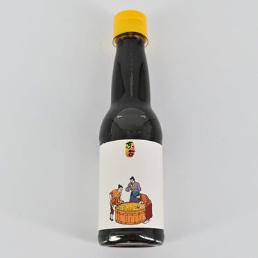 Naturally Fermented, Mature Aged Vinegar