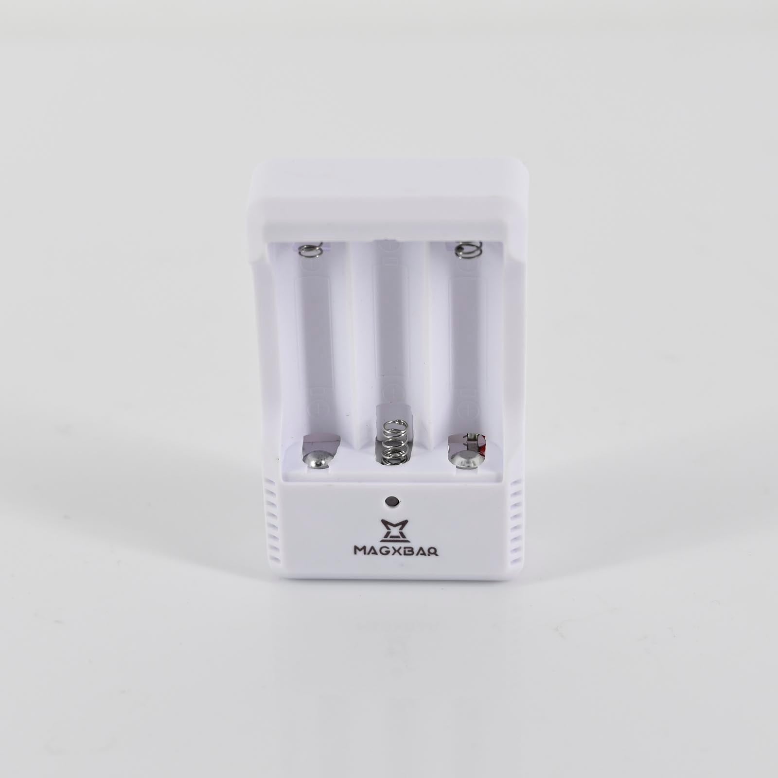 Magxbar 3 Slots Battery Chargers in White